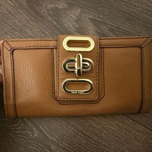 NINE WEST Tan Pebbled Wallet with Metallic Gold Interior